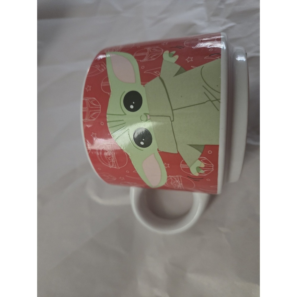 Used Yoda Star Wars Ceramic 14oz Red Coffee Mug - Picture 2 of 5